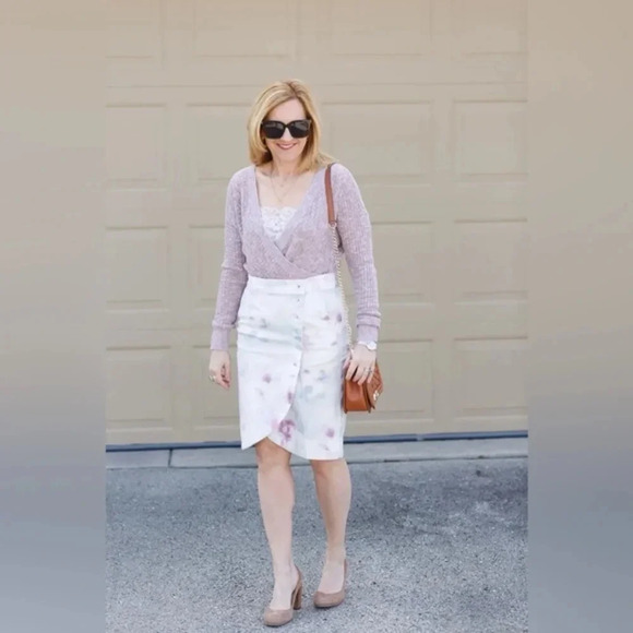 Anthropologie Kimmie Watercolor Tie Dye Tulip Button Down Skirt 10P - Picture 9 of 9